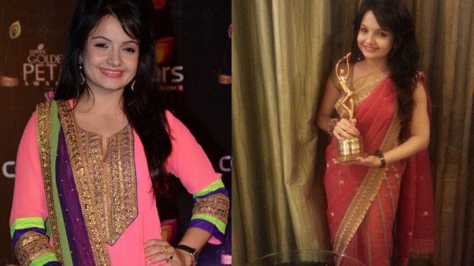 Giaa Manek wins best actress Kalakar Awards for Jeannie Aur Juju Giaa Manek wins best actress Kalakar Awards for Jeannie Aur Juju